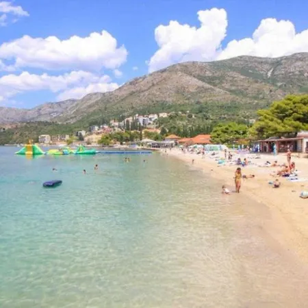 Antea - Private Parking & Garden Apartamento *